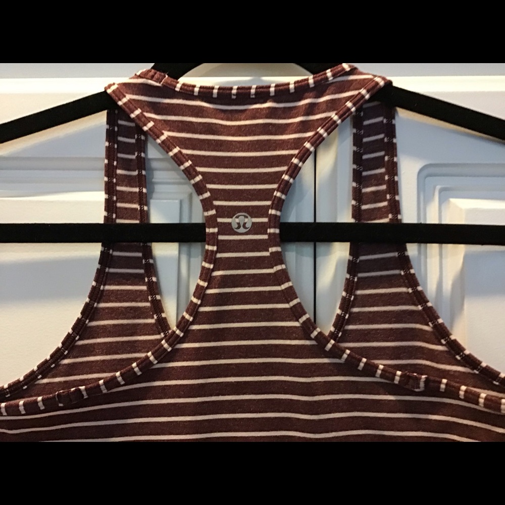 Lululemon Racer Back Tank Top. - Picture 6 of 6